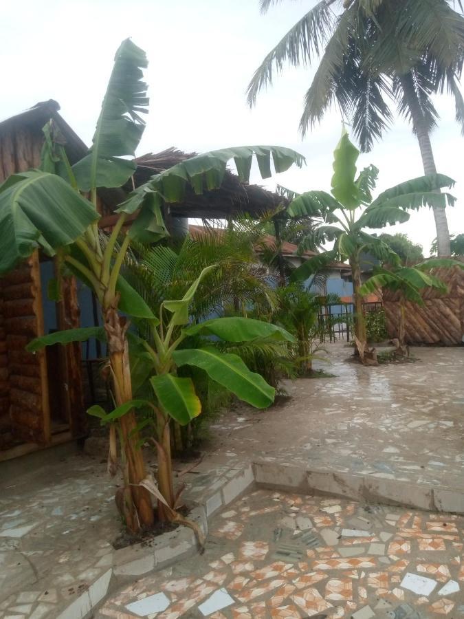 Kicec Bar And Guest House Airport Дар-эс-Саламе Экстерьер фото